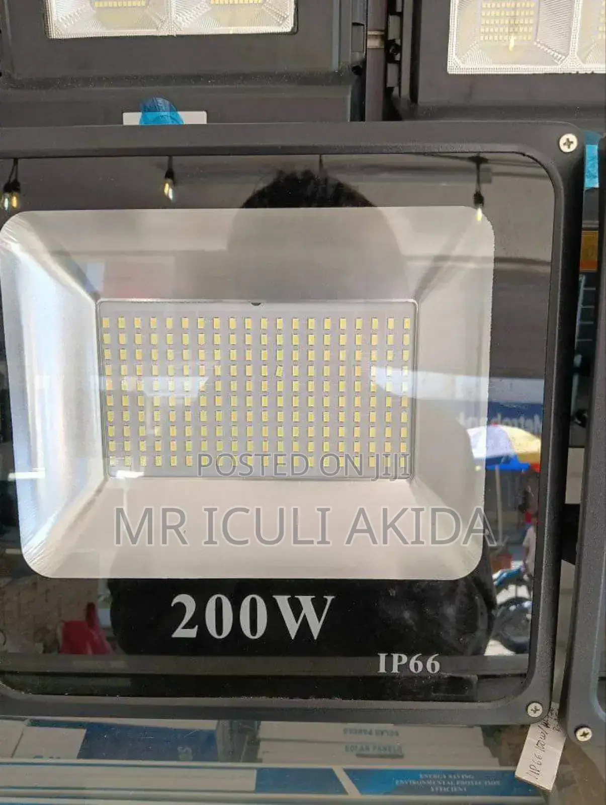 200W Outdoor IP66 Waterproof Super Bright LED Floodlight