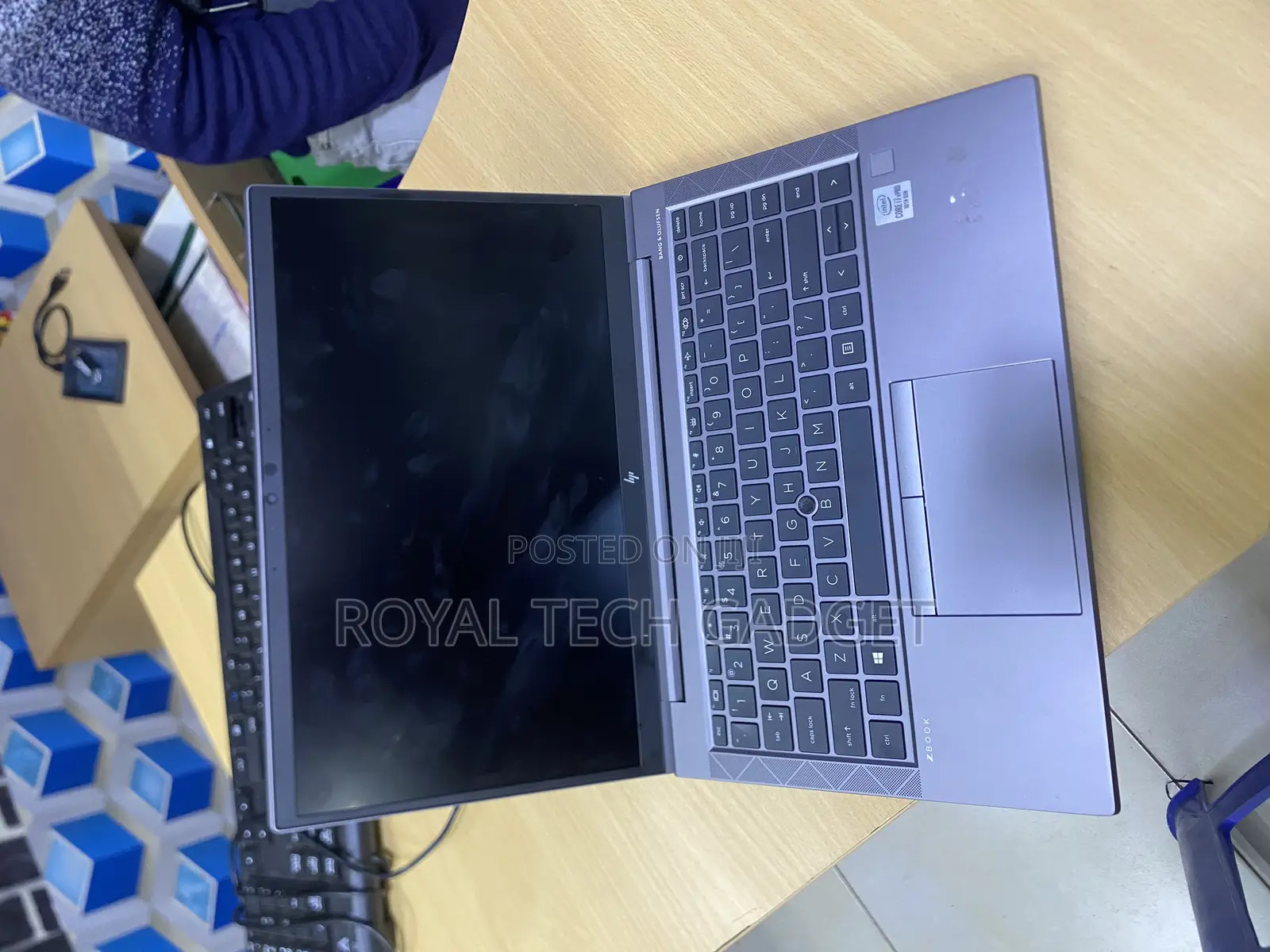 Laptop HP ZBook Firefly G8 16GB Intel Core I7 SSD 512GB