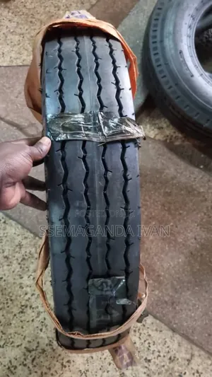 70015 Genco Tire Highway
