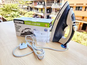 Gsi 7788 Geepas Steam Iron