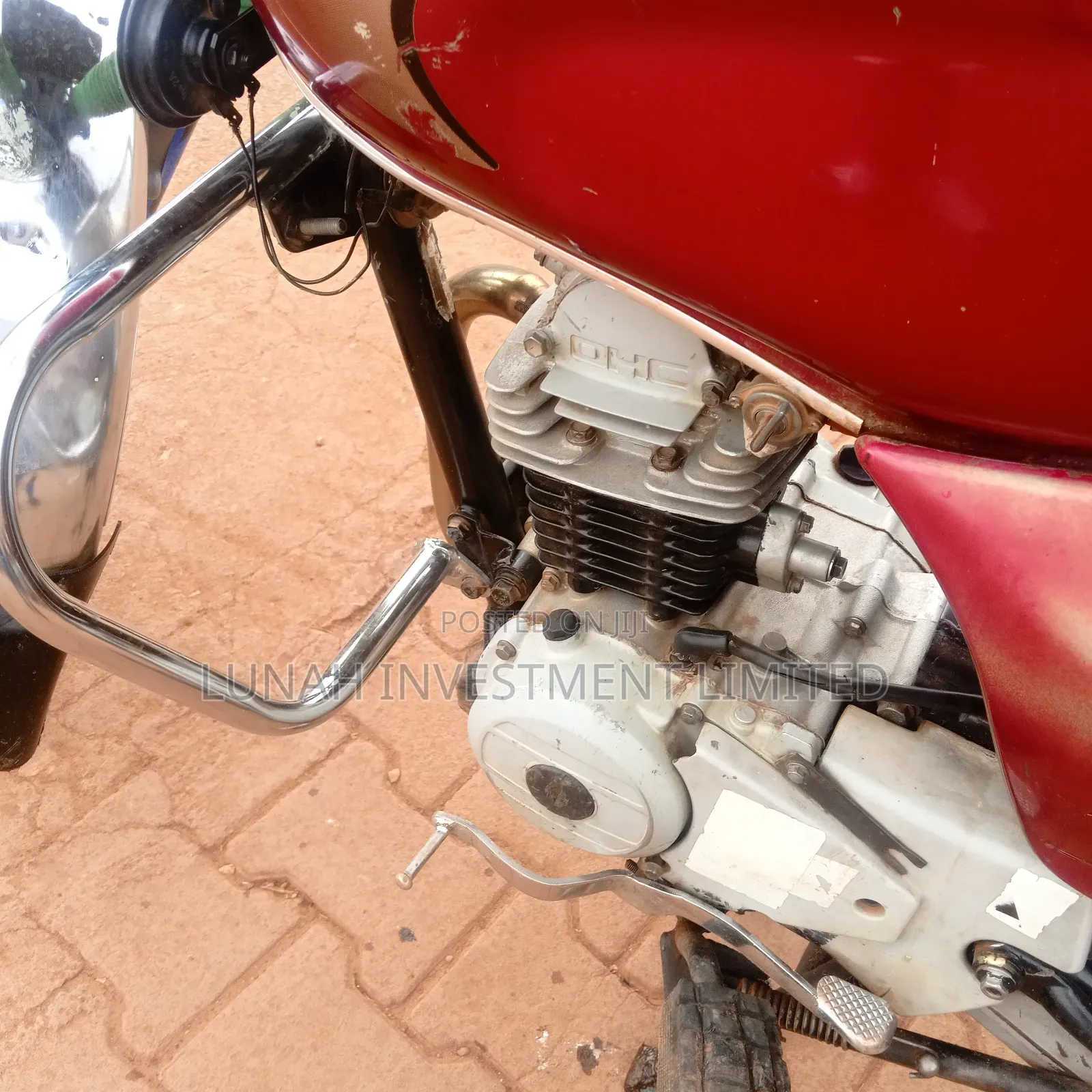 Bajaj Boxer 2023 Red