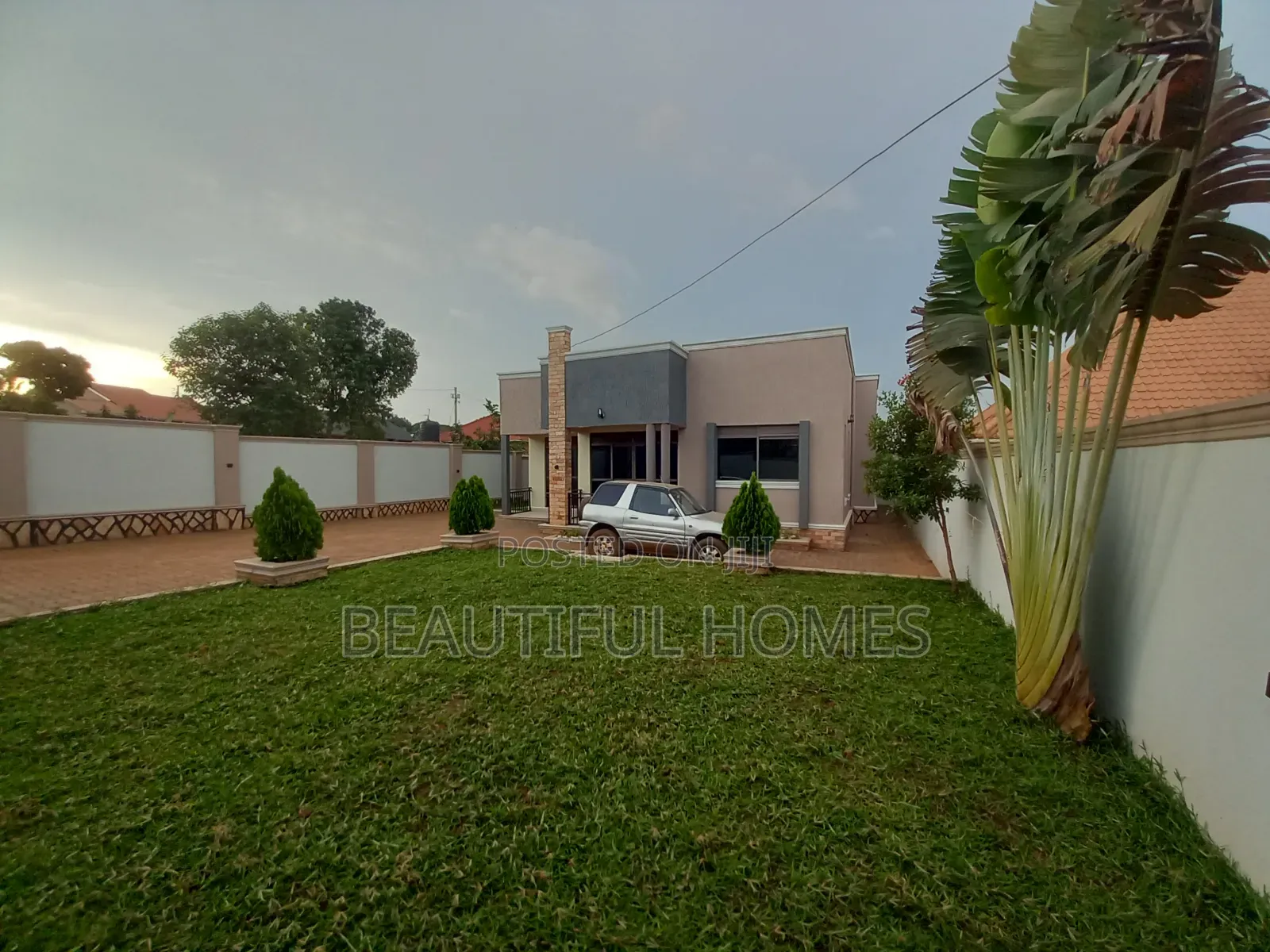 Furnished 4bdrm House in Kira for sale