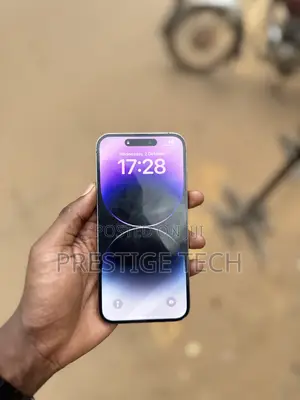 Photo - Apple iPhone 14 Pro Max 512 GB Purple