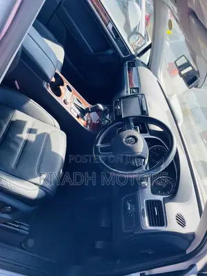 Volkswagen Touareg VR6 Executive 2012 Silver