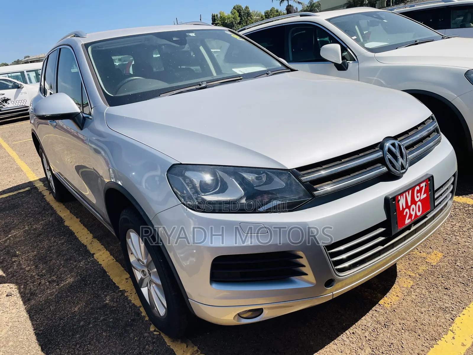 Volkswagen Touareg VR6 Executive 2012 Silver