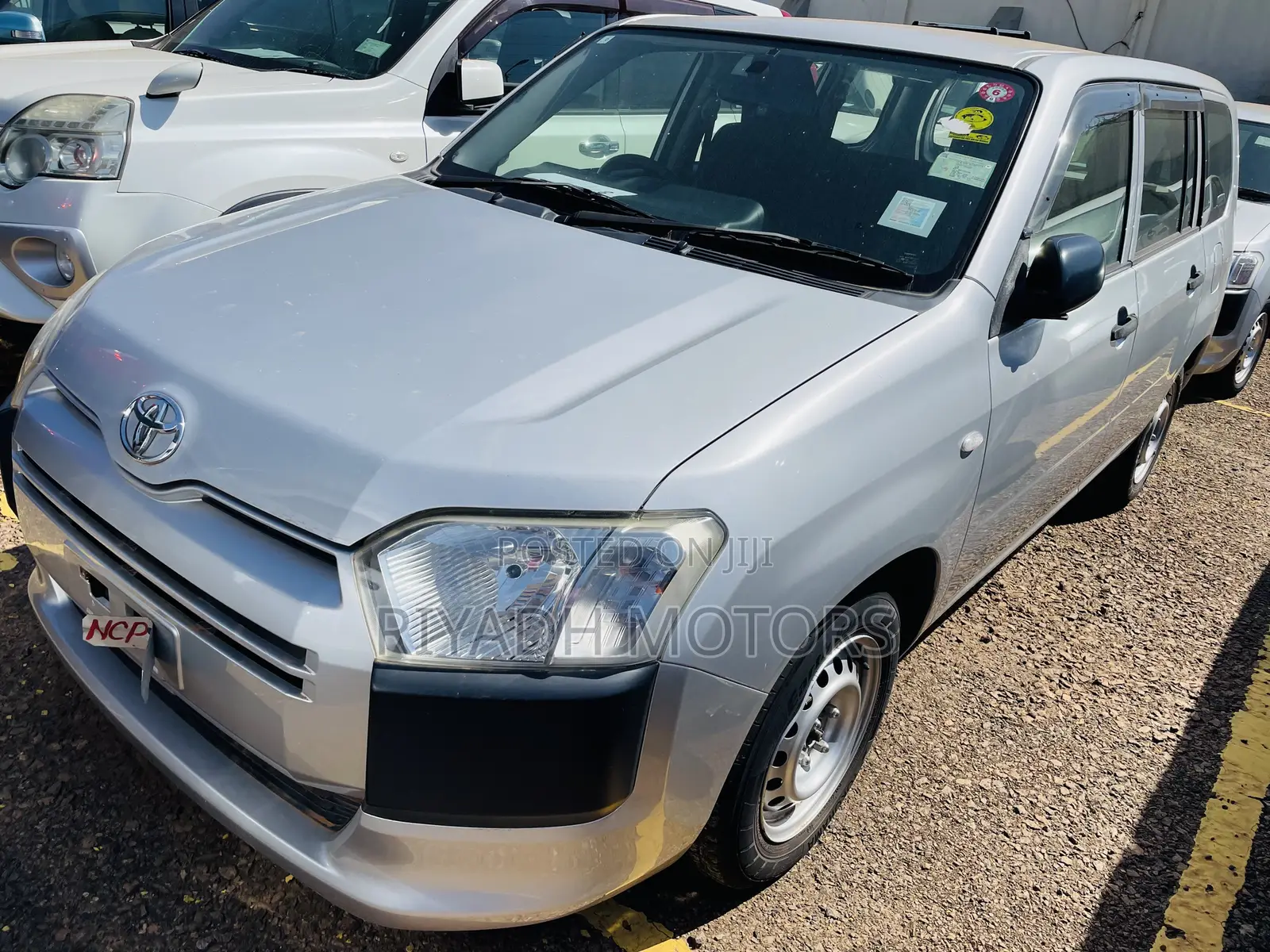 Toyota Succeed SV Premium 2016 Silver