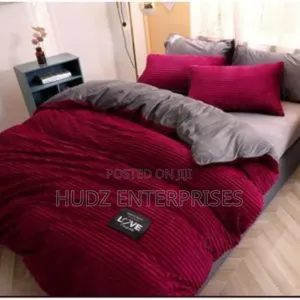 4pcs Coral Duvet 6*6 Red Maroon