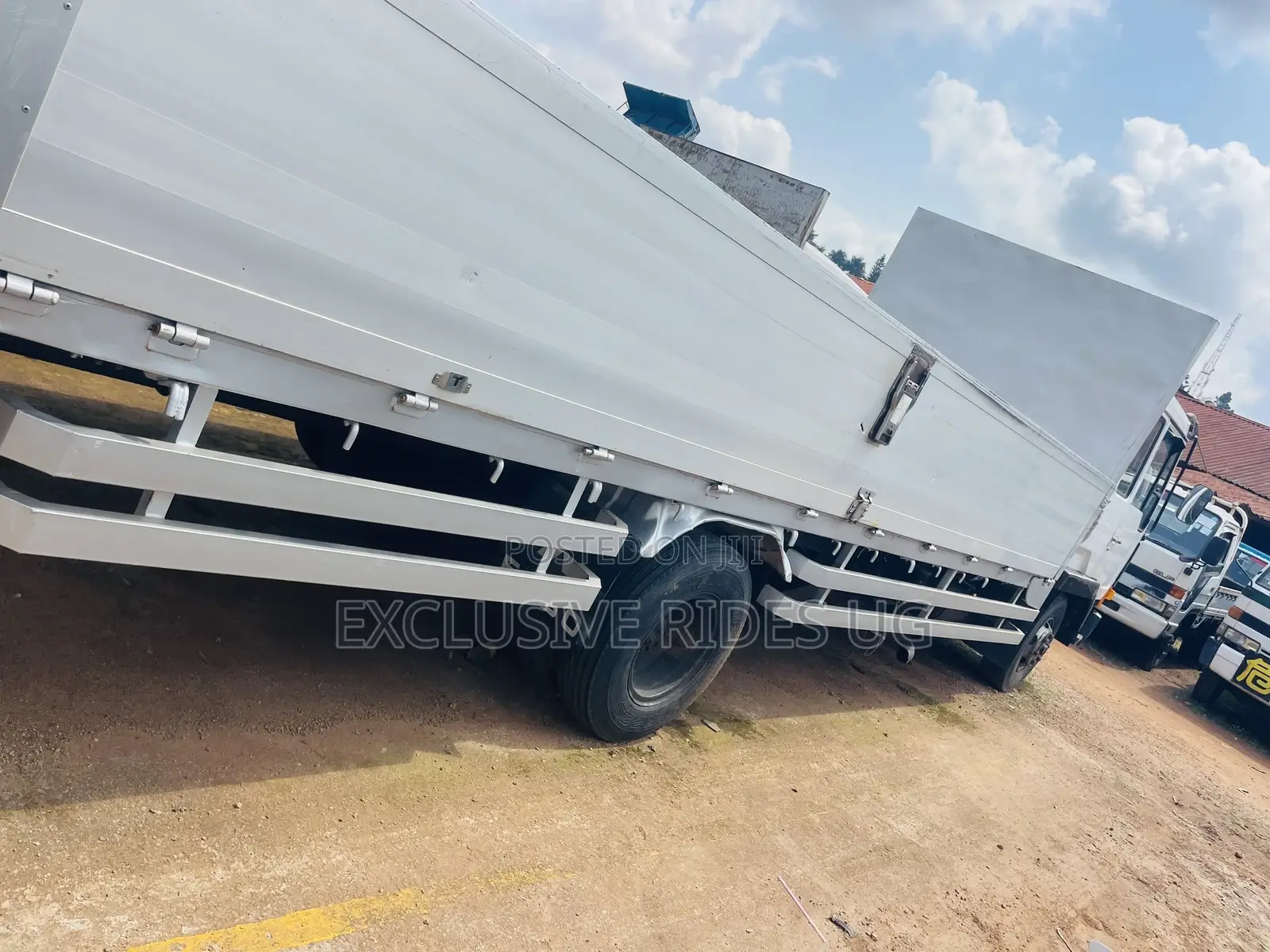 Fuso Trucker