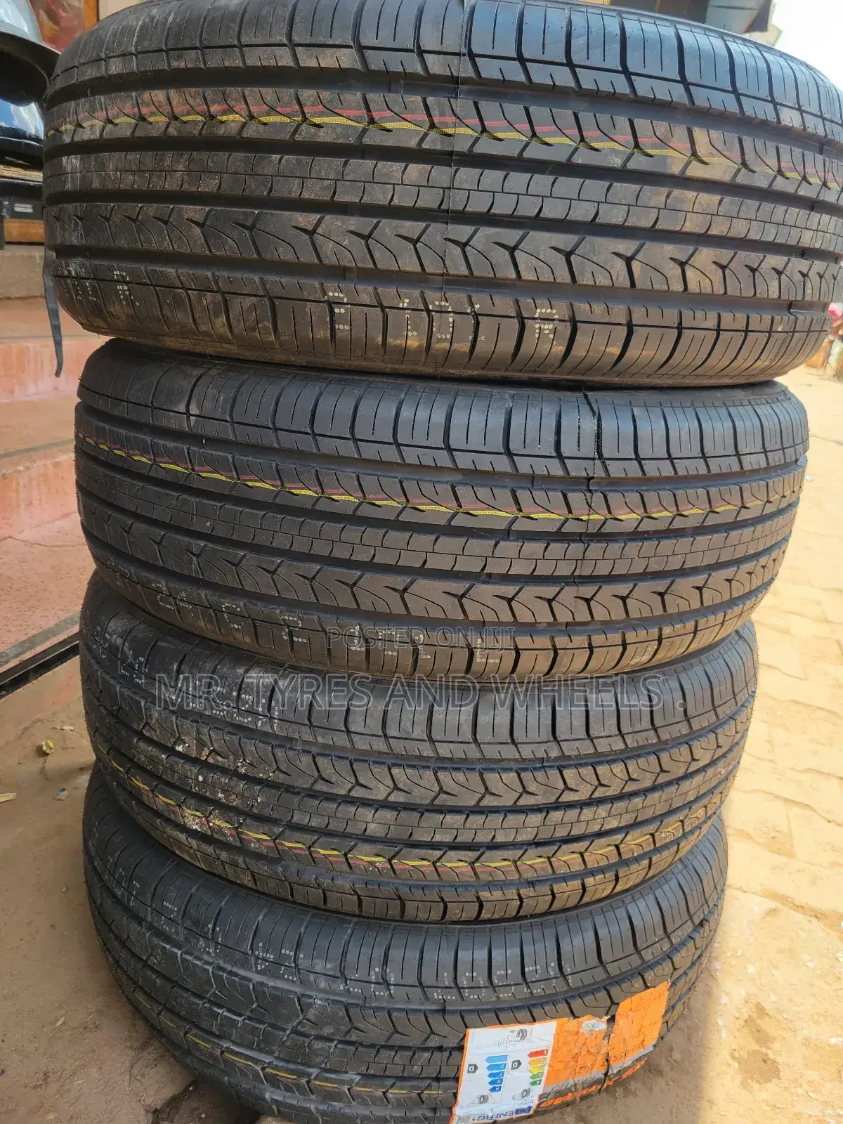 225 65 R17 Joyroad.We Always Give You Gd Quality Tires .
