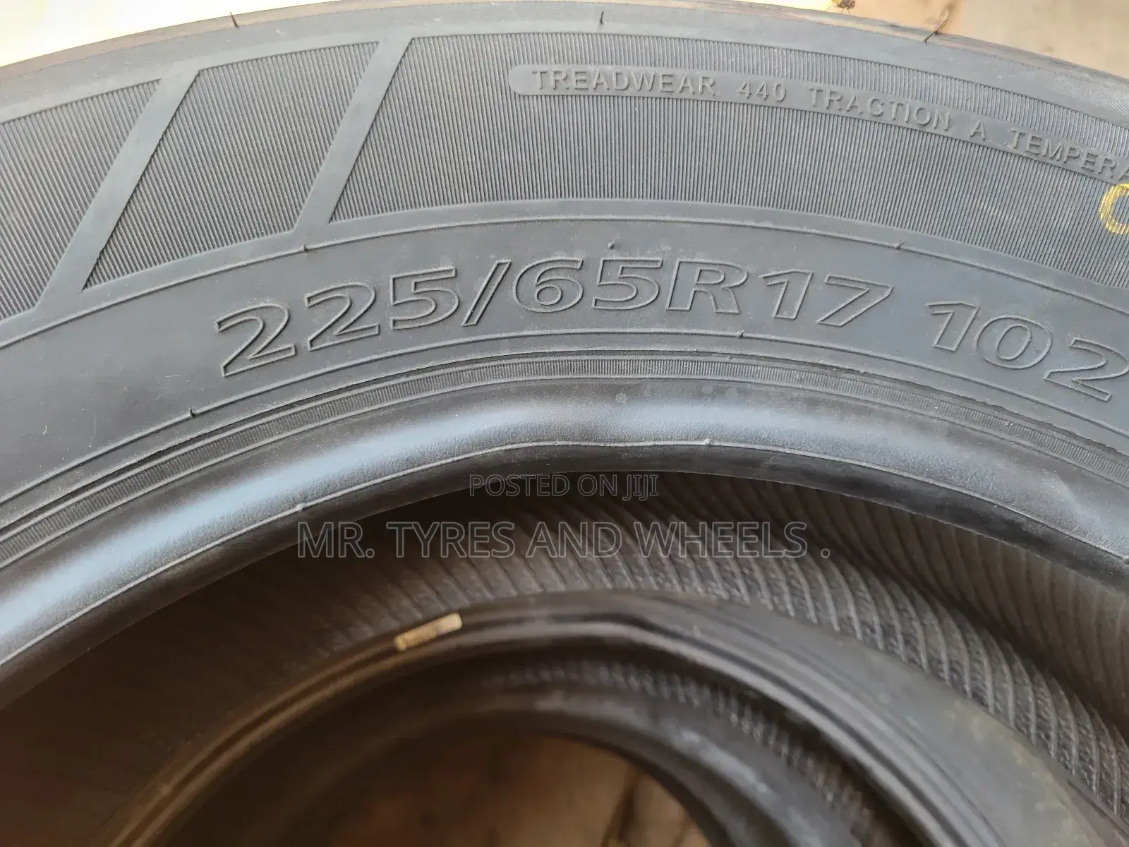 225 65 R17 Joyroad.We Always Give You Gd Quality Tires .