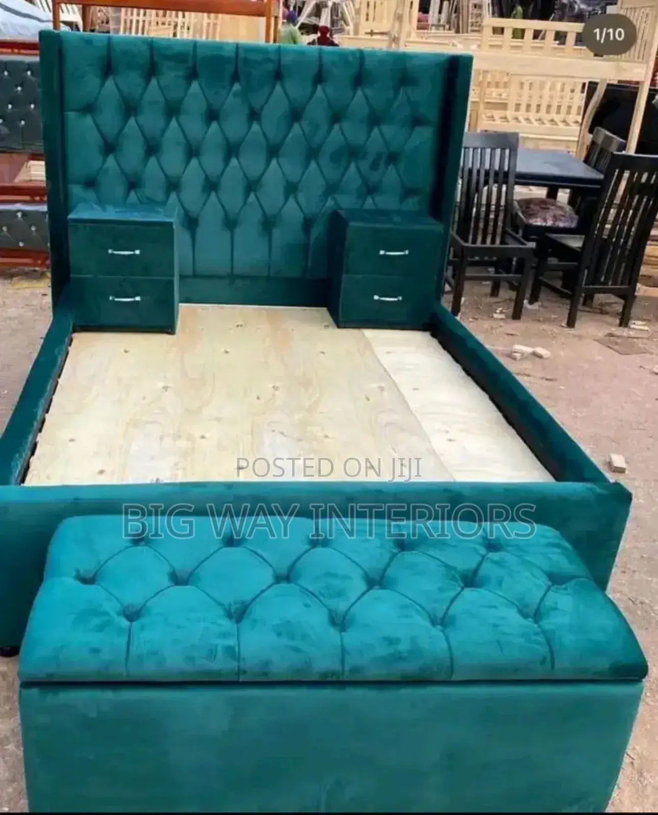 Green Fabric Tufted Bed 5by6