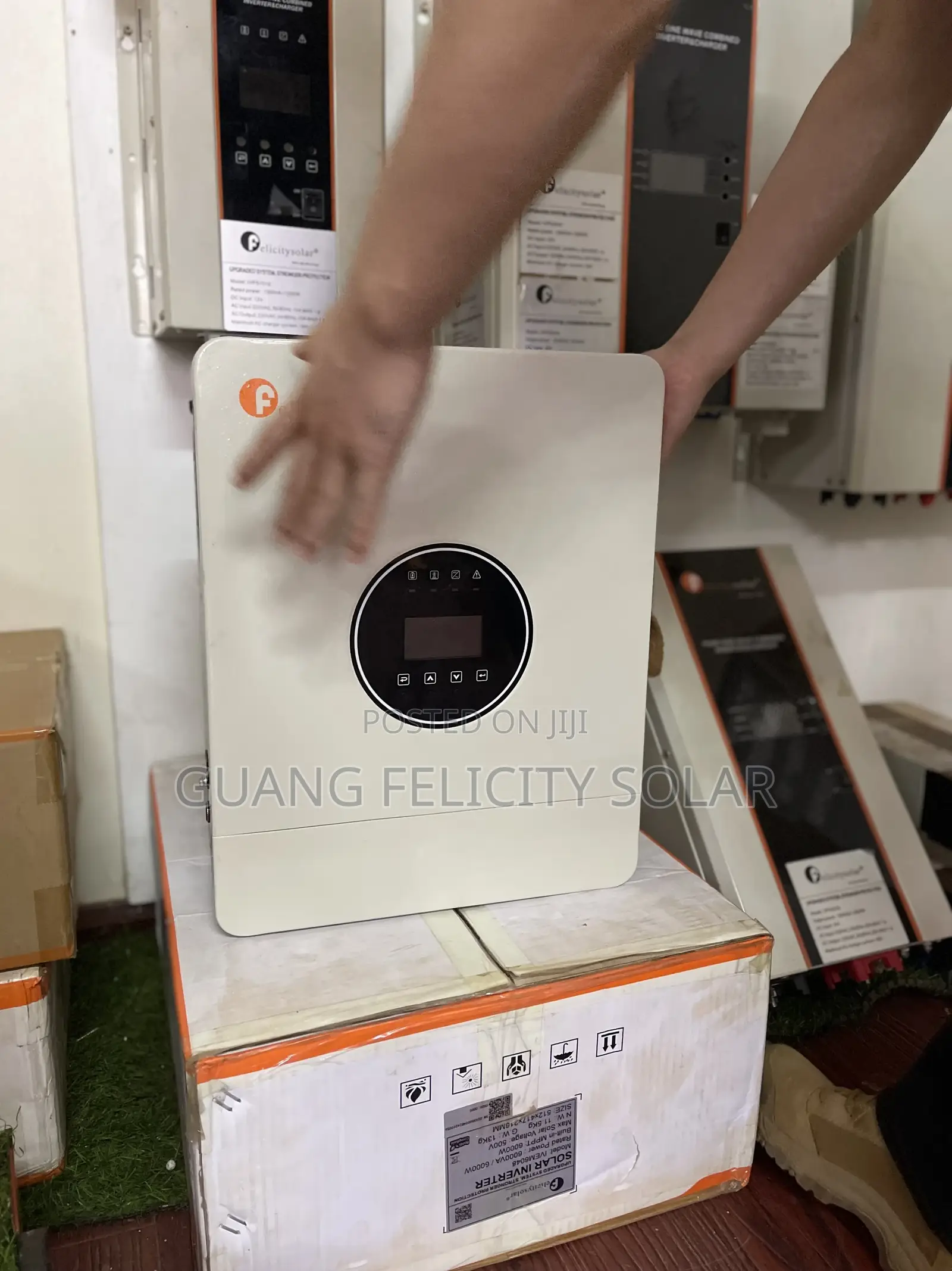 6kva/6000w Hybrid Inverter