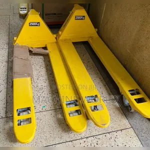 Hydraulic Jack 2500kgs With Handle(Pallet)