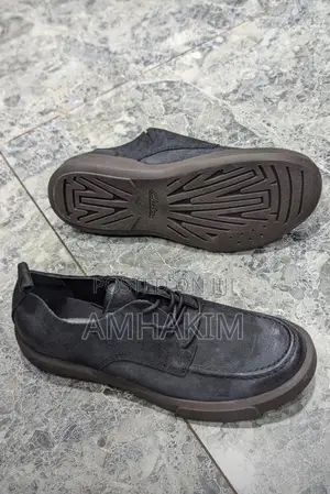 Men’S Clarks Leather Casual Shoes in Stock