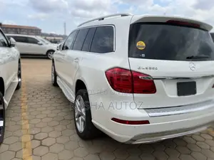Mercedes-Benz GLS-Class 2017 White