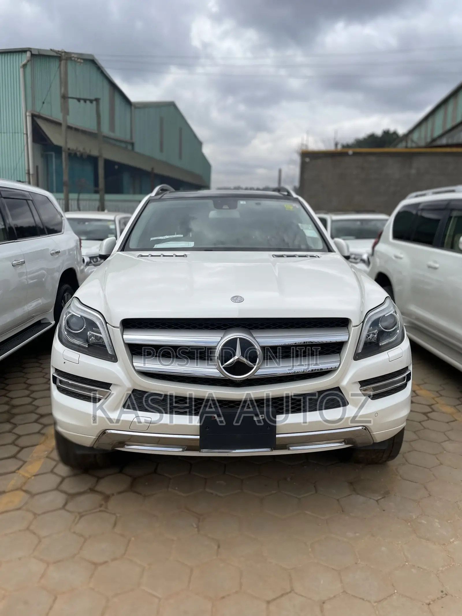 Mercedes-Benz GLS-Class 2017 White