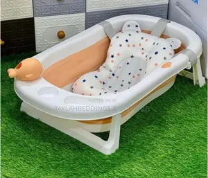Bath Tubs With Non-Slip Cushion and Pot