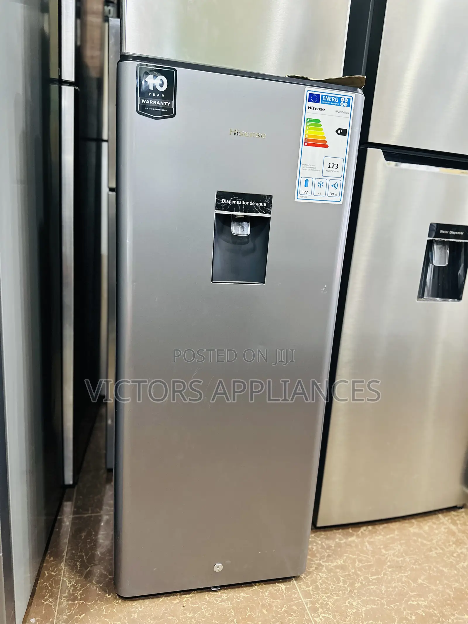 Hisense 229l Single Door Refrigerator With Water Dispenser