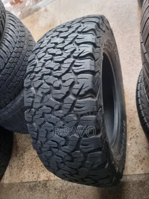 285/60r18 Bf Goodrich Tires in Good Condition