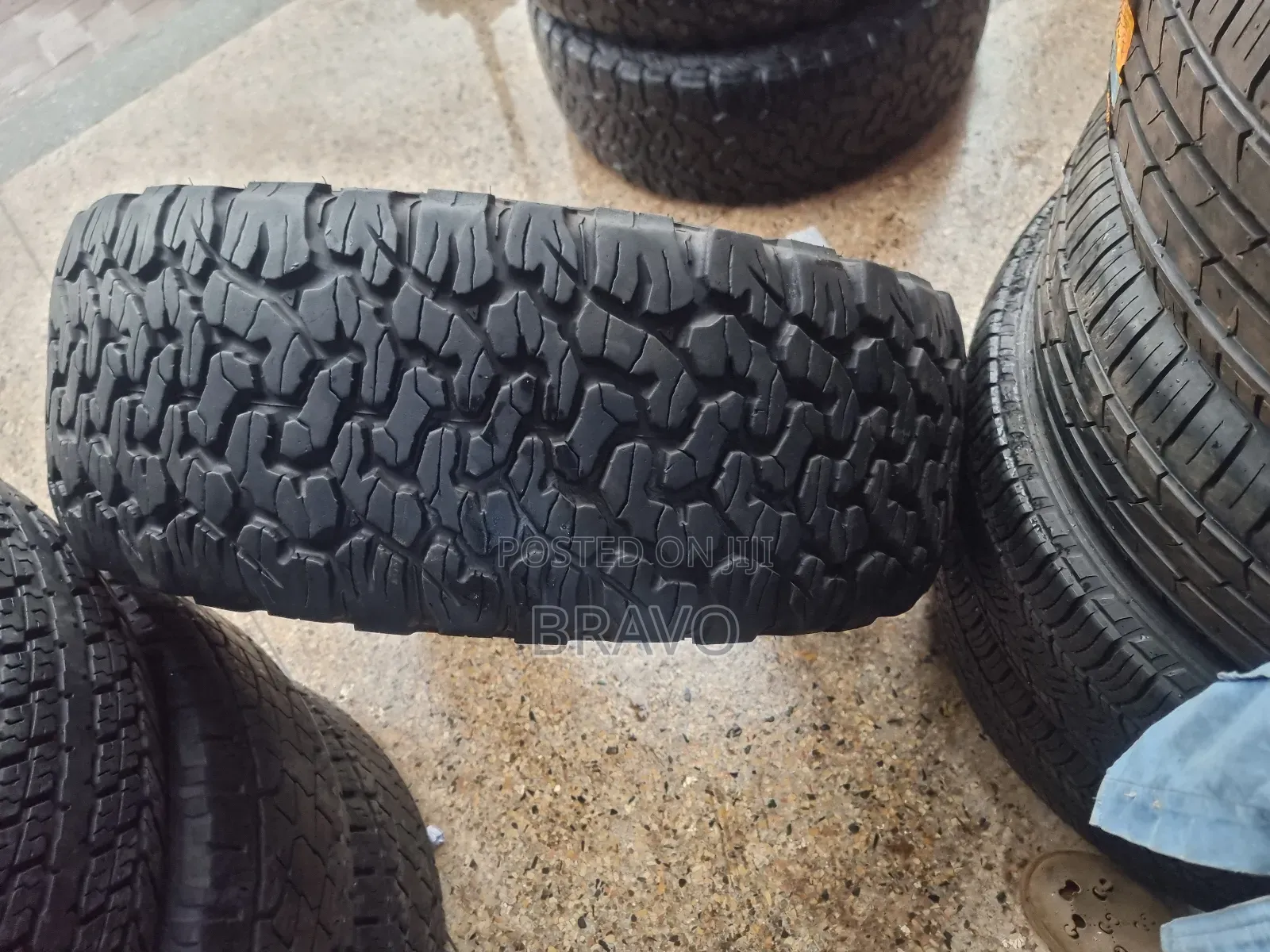 Tyres Size 18 for Landa Cruiser.