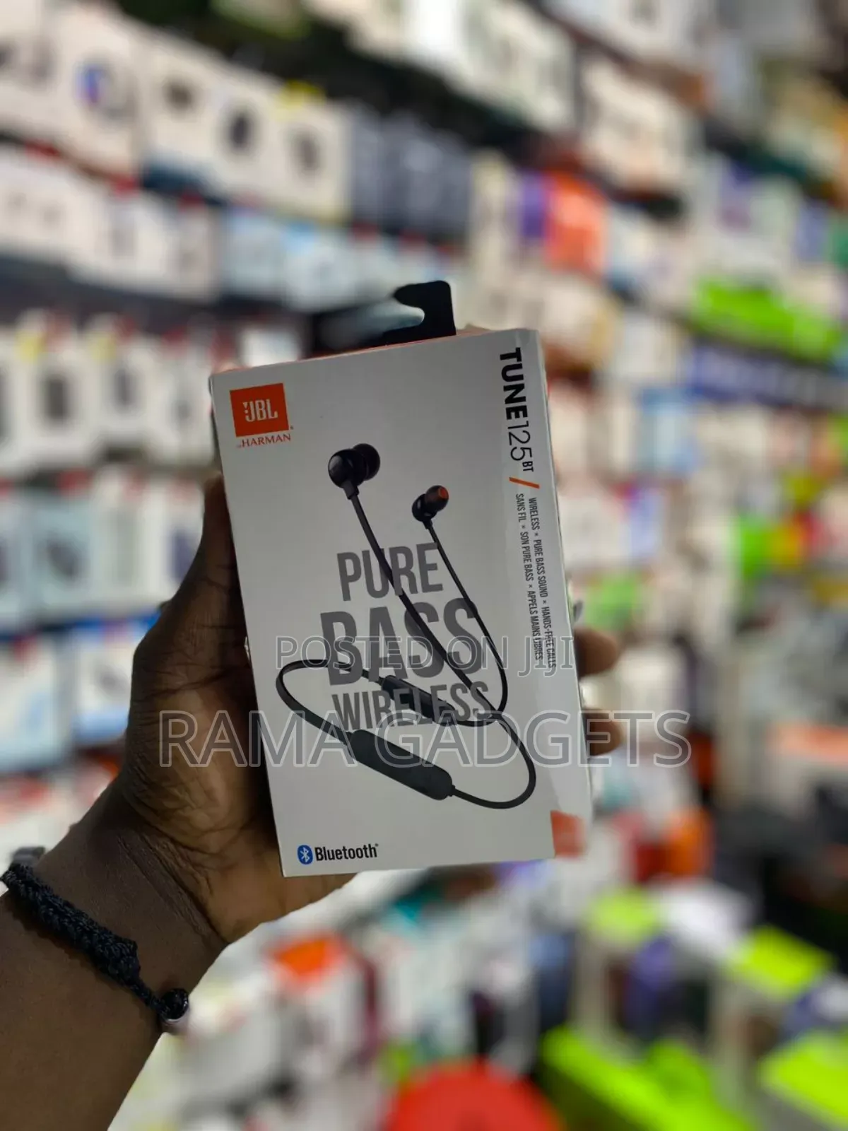 JBL Tune 125bt Wireless Earphones