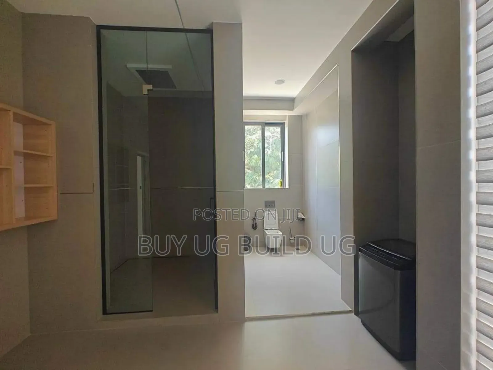 5bdrm Maisonette in Munyonyo - Kampala, Central Division for sale