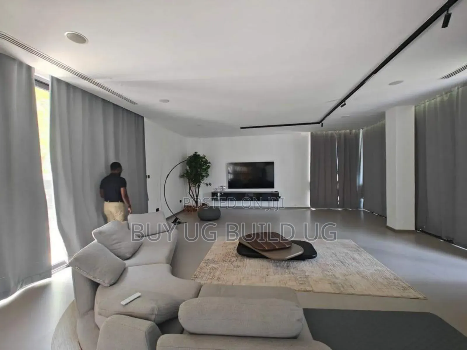 5bdrm Maisonette in Munyonyo - Kampala, Central Division for sale