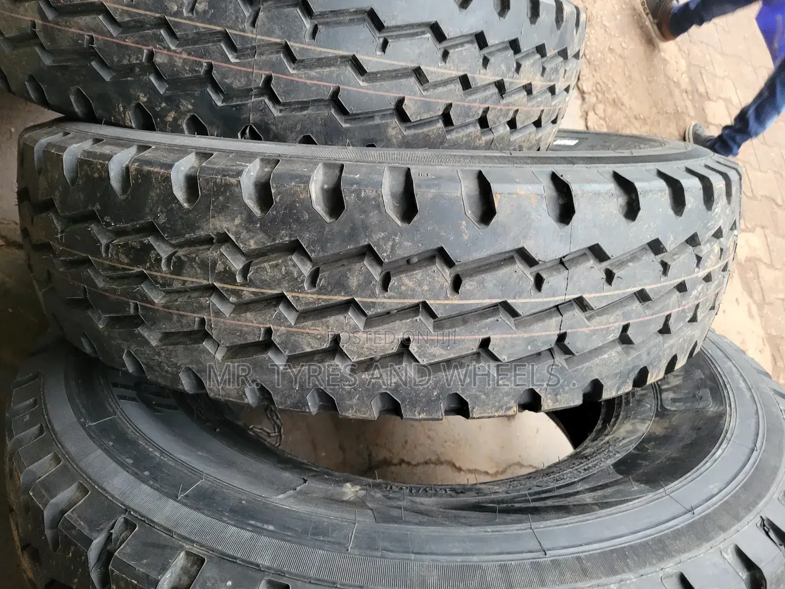 315 80 R22.5 the Real Size U Think We Don't Have .