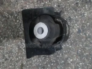Photo - Front Engine Mounting for Harrier Kawundu