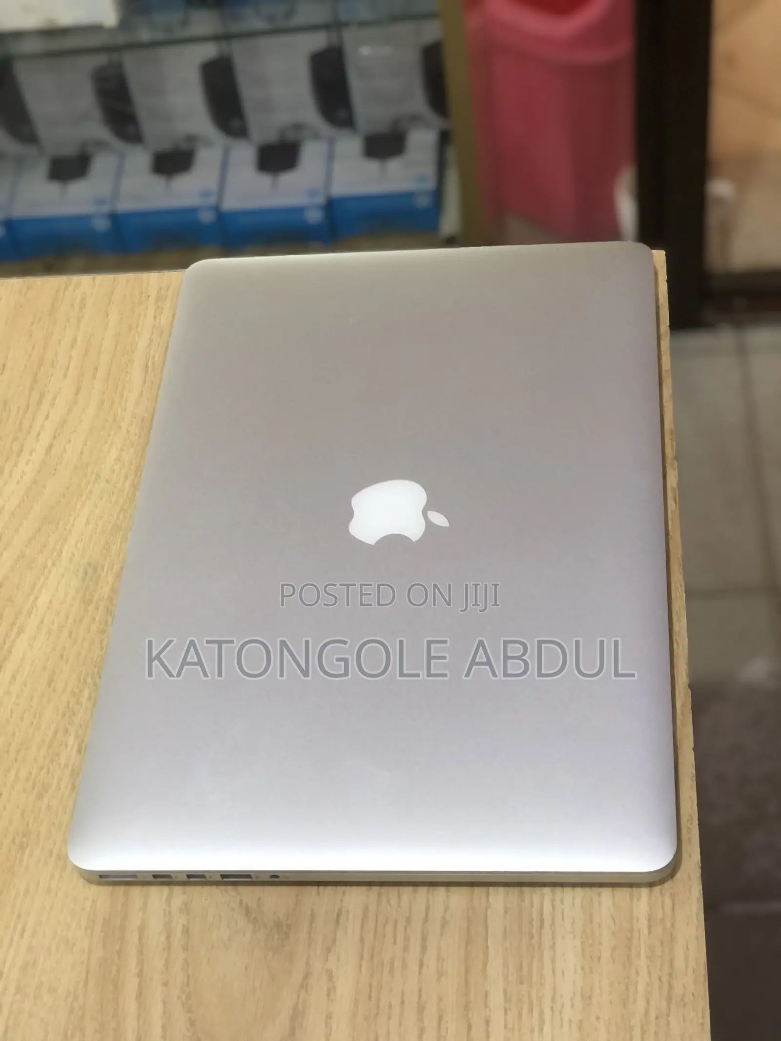 New Laptop Apple MacBook 2015 16GB Intel Core I7 SSD 256GB