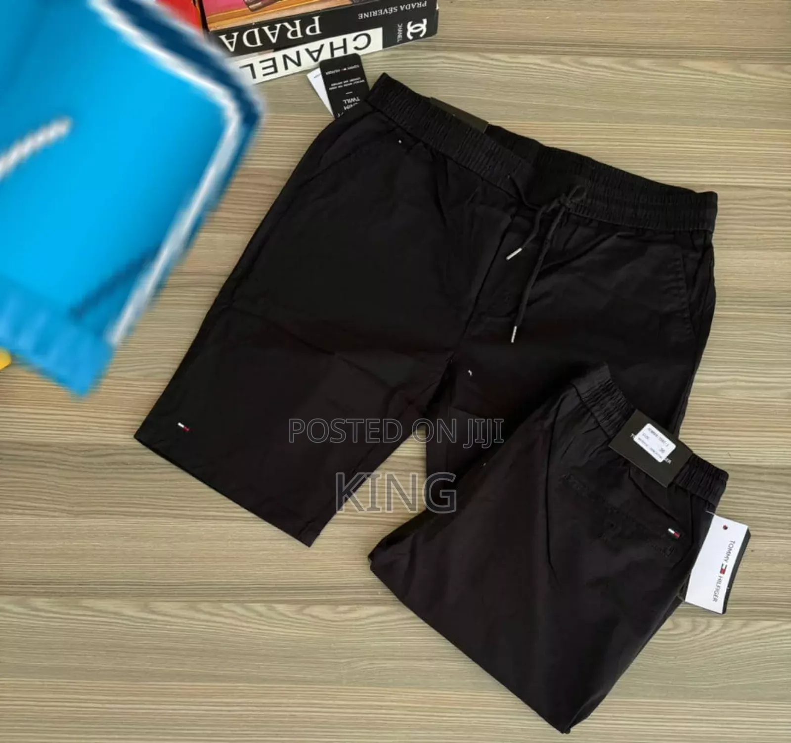 Formal Tommy Kaki Shorts