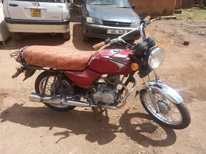 Bajaj Boxer 2017 Red