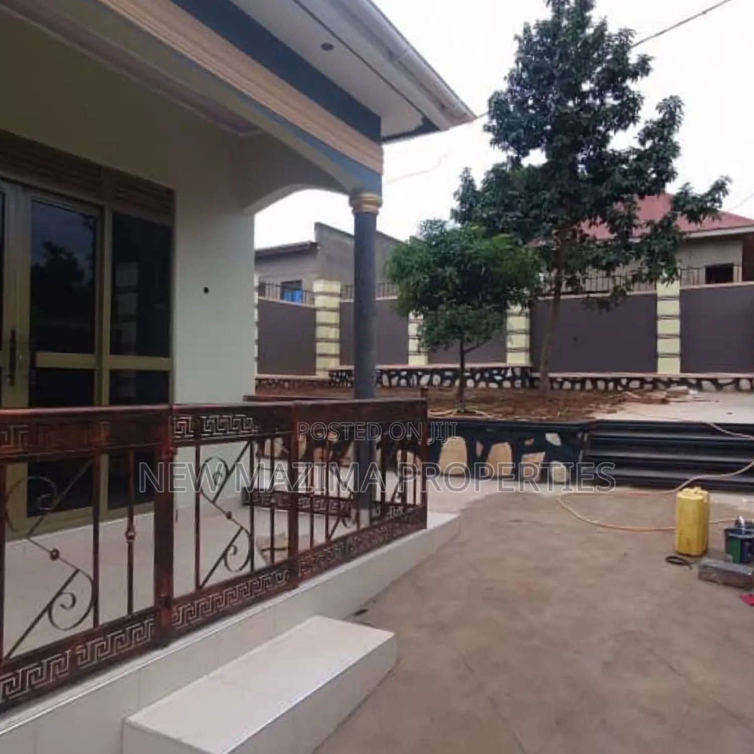 3bdrm Bungalow in Bulenga Town, Division A for sale