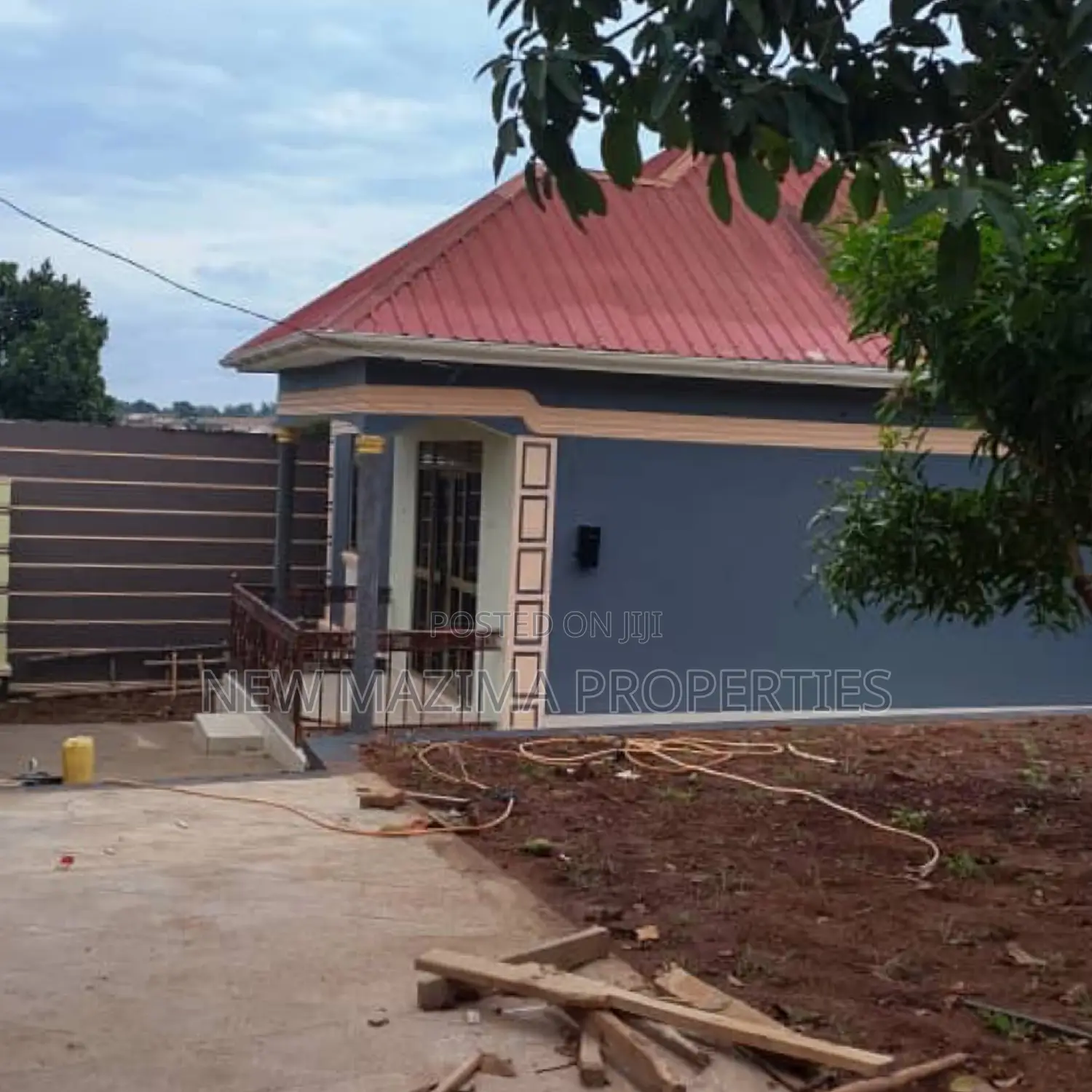 3bdrm Bungalow in Bulenga Town, Division A for sale