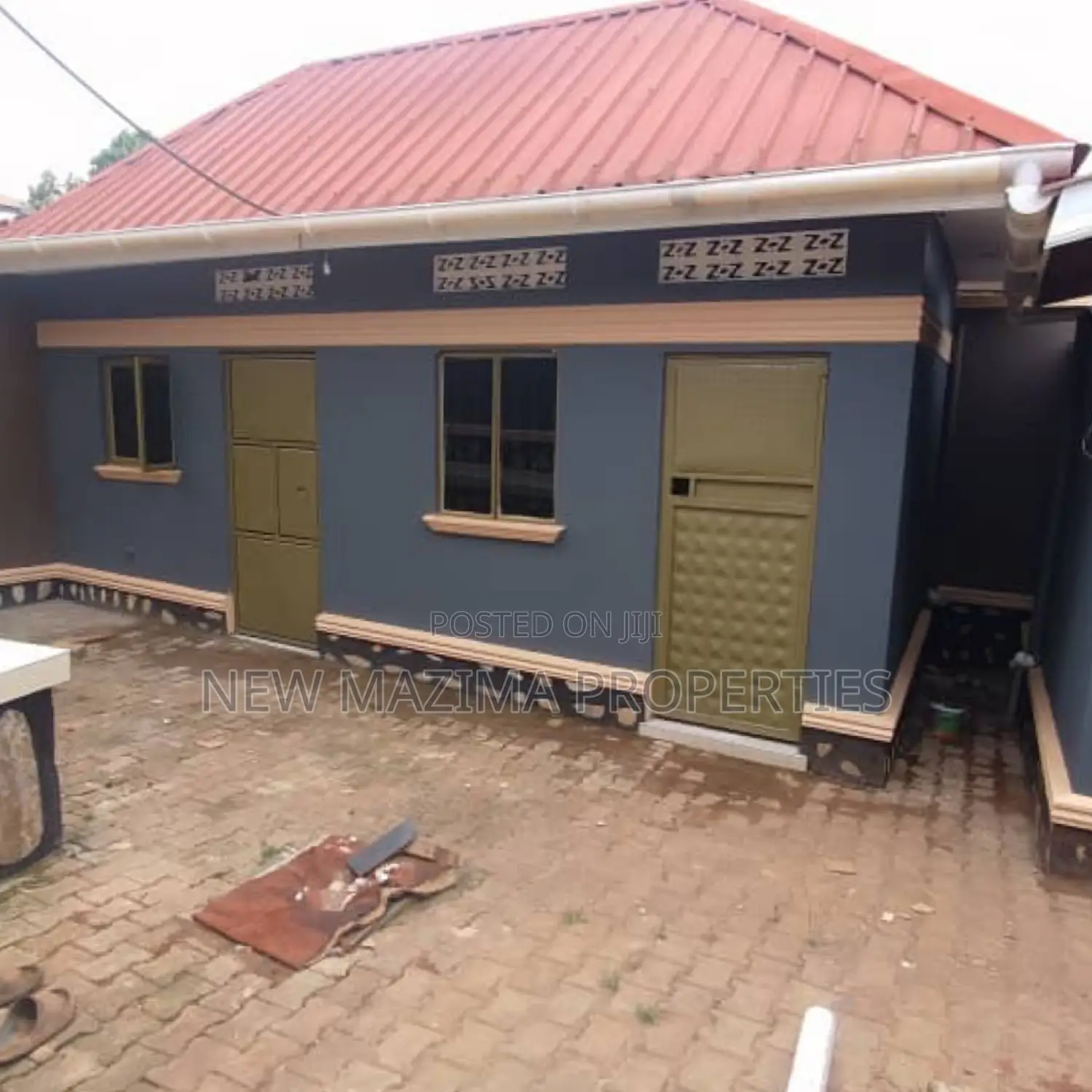3bdrm Bungalow in Bulenga Town, Division A for sale