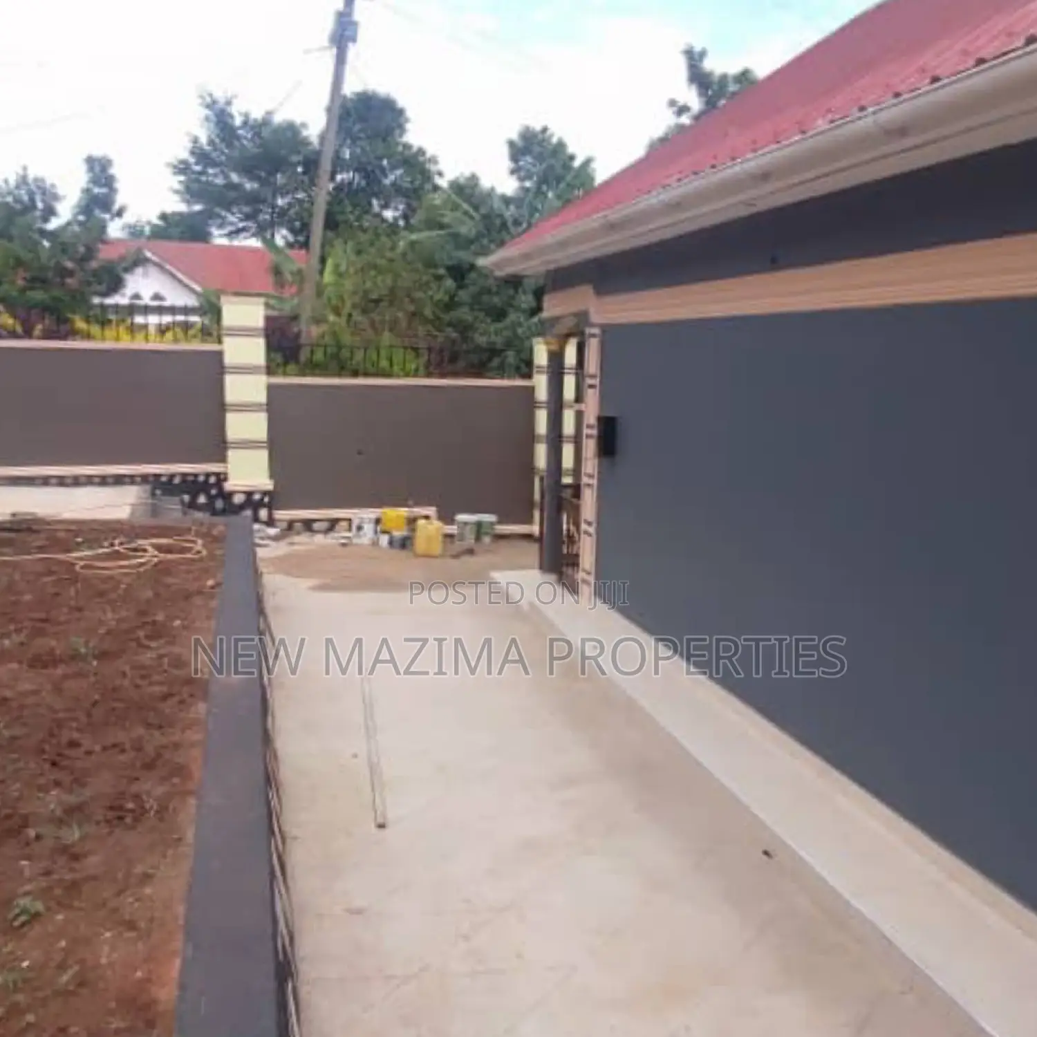 3bdrm Bungalow in Bulenga Town, Division A for sale