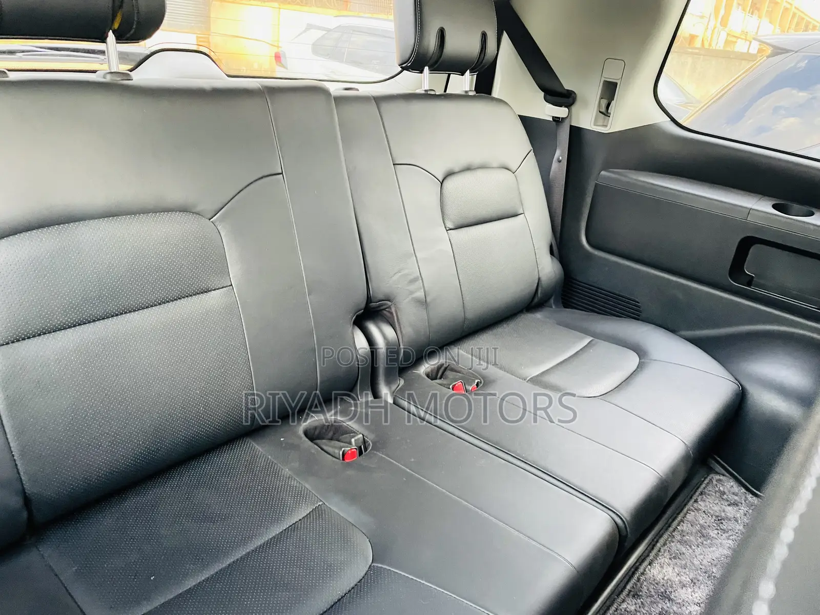 Toyota Land Cruiser 2016 Black