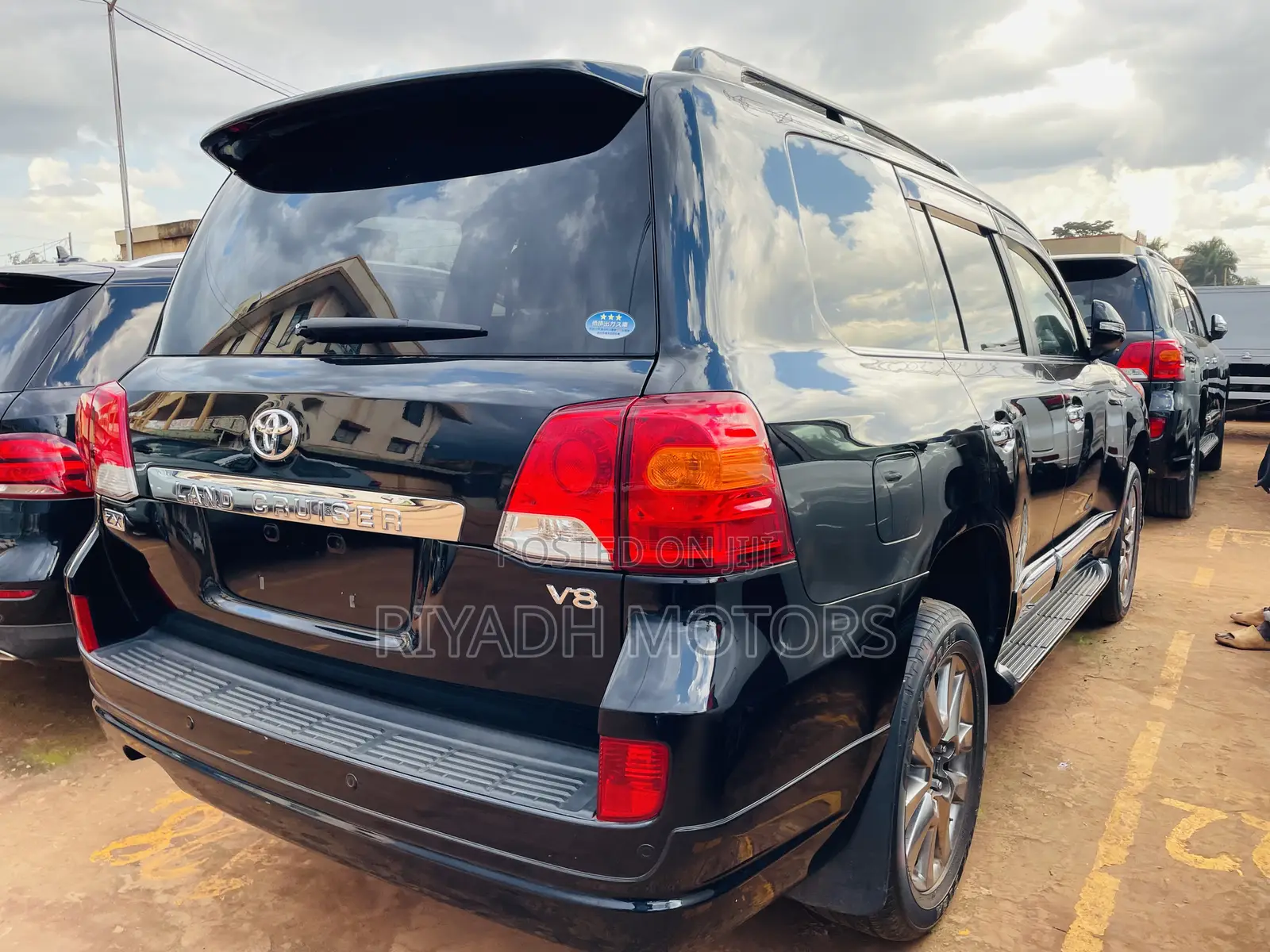 Toyota Land Cruiser 2016 Black
