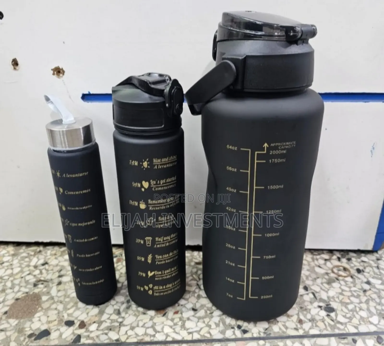 Brandnew 3 Black Water Bottle Set