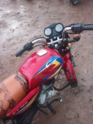 Bajaj CT 110X 2022 Red