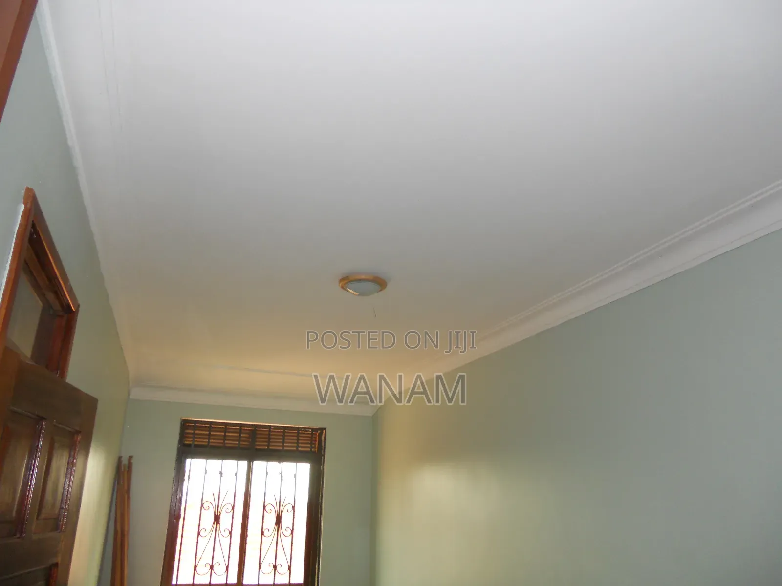 12bdrm Duplex in Bwebajja Akright, Division A for sale