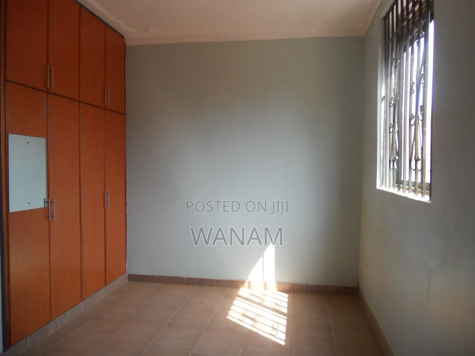 12bdrm Duplex in Bwebajja Akright, Division A for sale