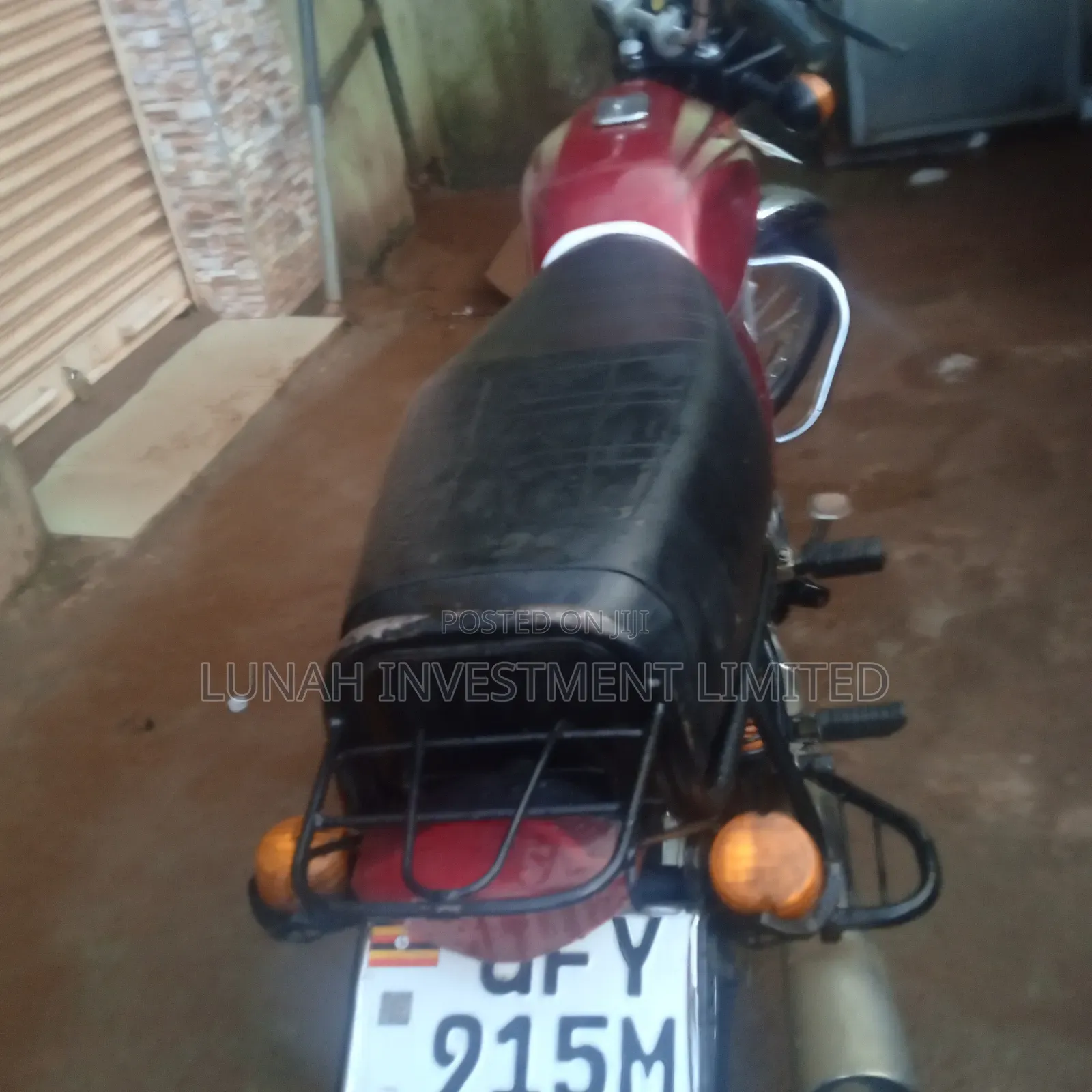 Bajaj Boxer BM100ES 2024 Red