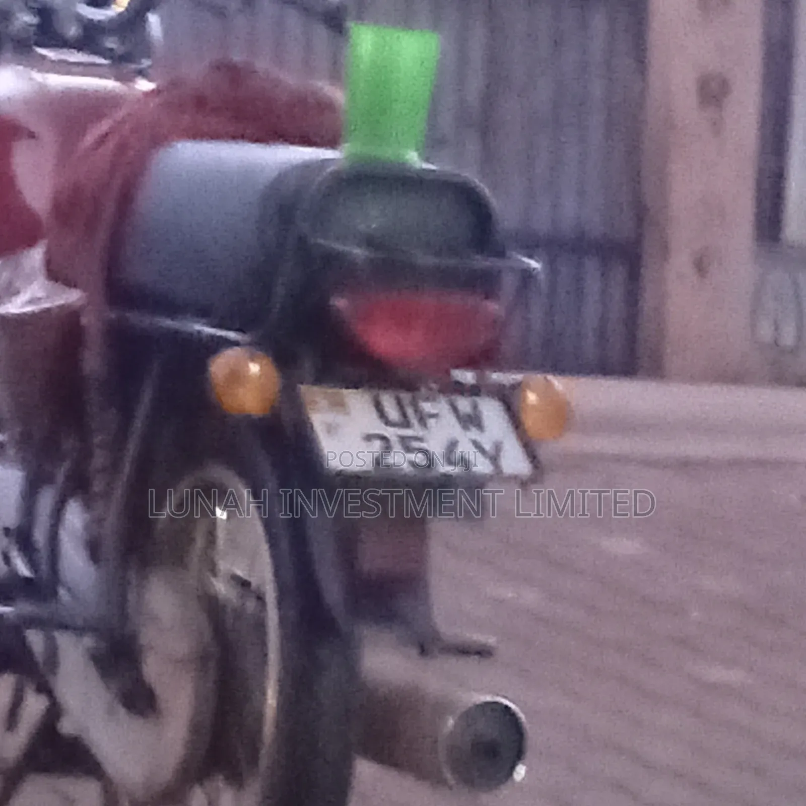 Bajaj Boxer 2024 Red