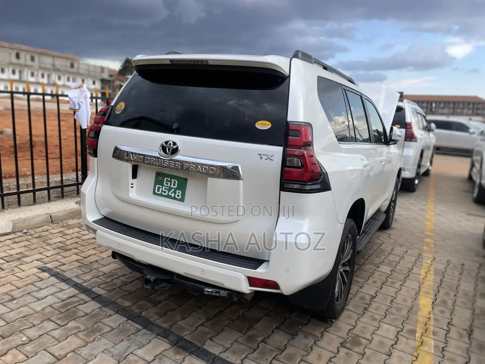Toyota Land Cruiser Prado 2019 White