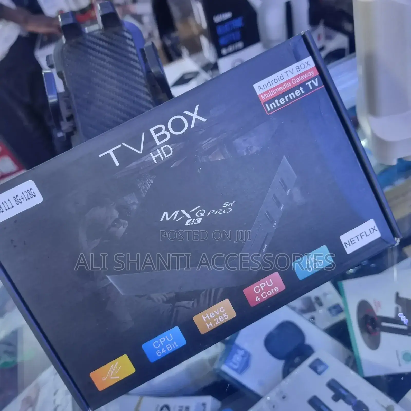 Android 11.1 8gb 128gb TV BOX HD and 