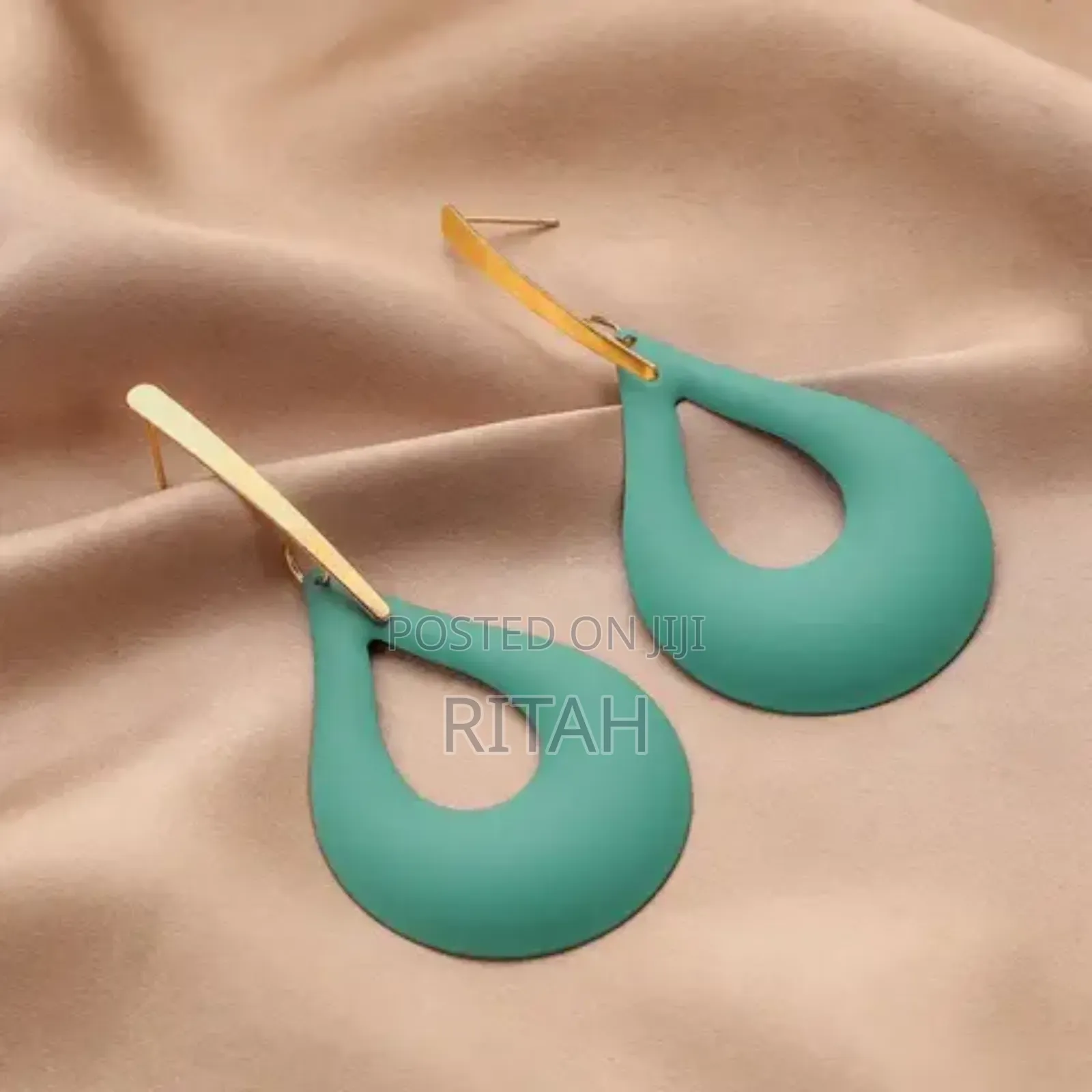 Ladies' Ear Rings