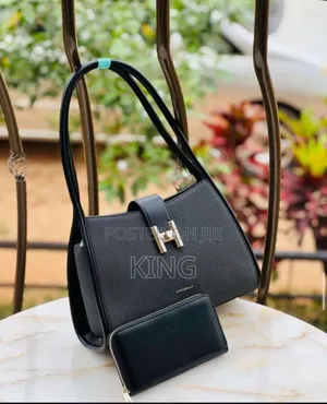 Sleek Chrisbella Handbag