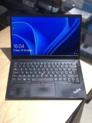 Laptop Lenovo ThinkPad E14 Gen 4 16GB Intel Core I7 SSD 512GB