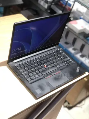 Laptop Lenovo ThinkPad E14 Gen 4 16GB Intel Core I7 SSD 512GB